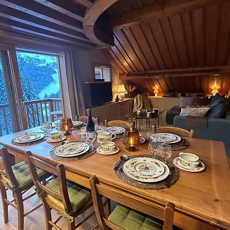 3 Pieces Avec Mezzanine Pour 7 Pers., Proche Pistes, Meribel, Parking Et Confort - Fr-1-180-643 Apartment *